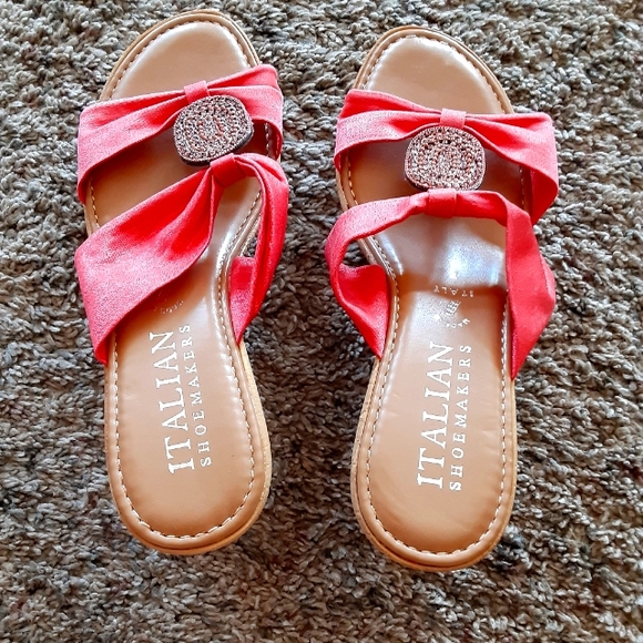 Shoes - Picture 1 of 2